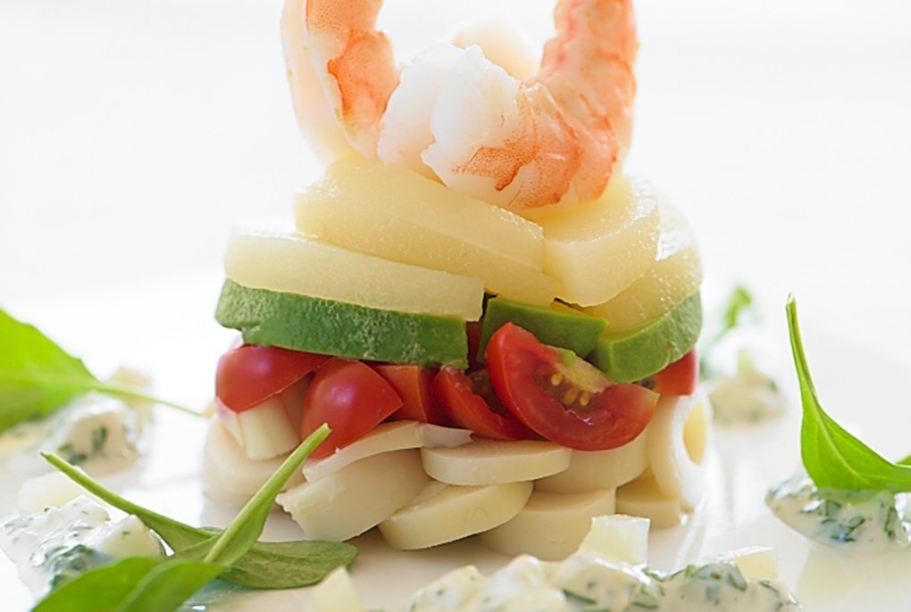 Pear Shrimp Salad with Cilantro Yogurt Dressing
