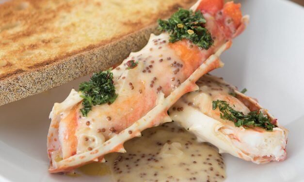 <span class="entry-title-primary">Fit For A King</span> <span class="entry-subtitle">Best of Flavor 2018 | The Rez Grill | King Crab</span>