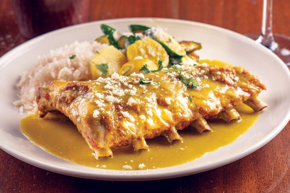 Braised baby-back pork ribs, roasted creamy tomatillo salsa, potatoes, zucchini, white rice