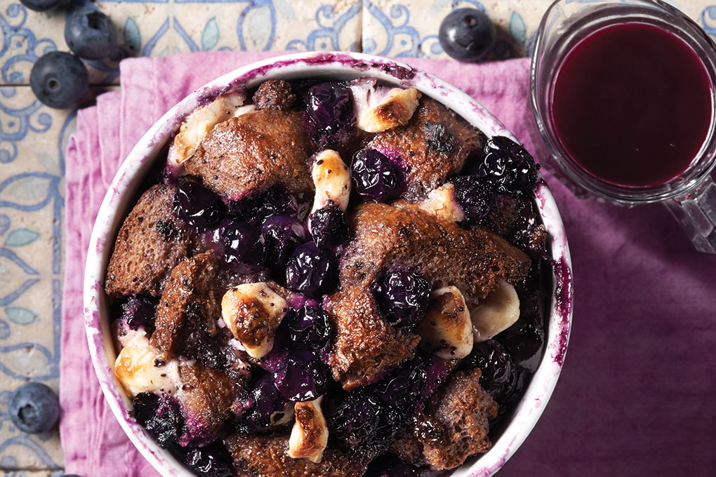 Caption: This Blueberry Cream Cheese Overnight French Toast Bake is perfect for take & bake breakfast kits.