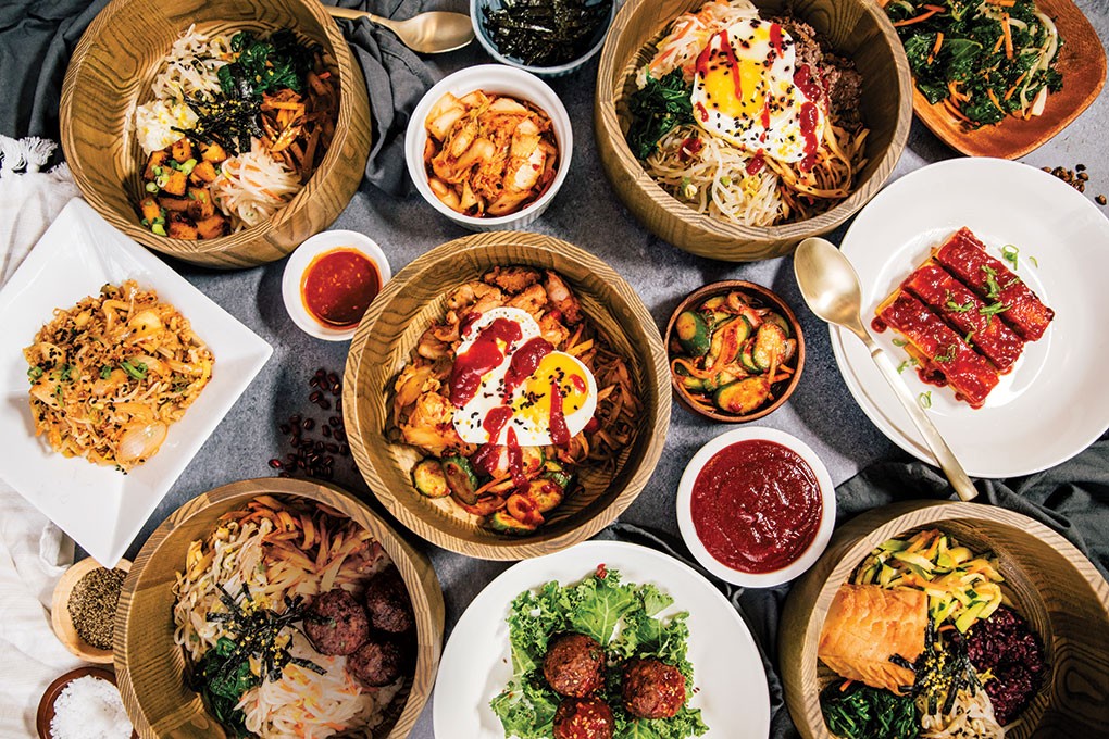 Miami’s 2 Korean Girls is a new virtual kitchen with a hip vibe and an authentic-meets-modern Korean menu. A digitally native foodservice brand, it employs tactics used in the world of e-commerce to gain traction and forge meaningful connections with its customer base.