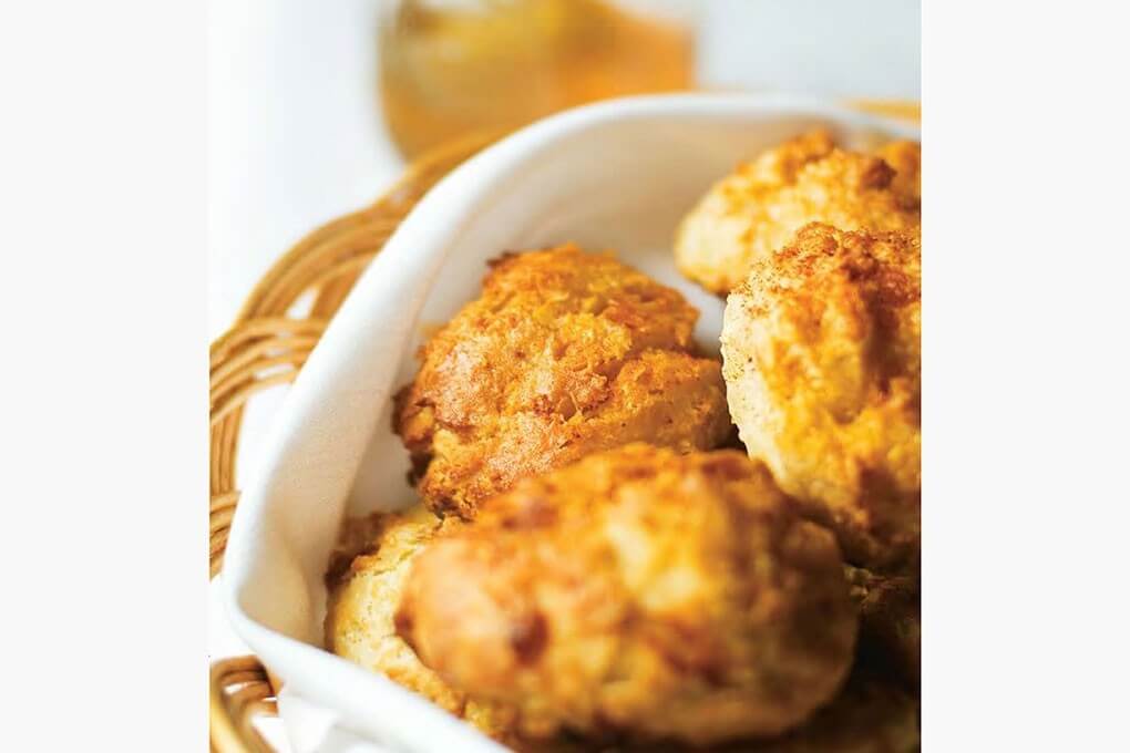 Garlic and Cheddar Biscuits with paprika, garlic powder and nutmeg