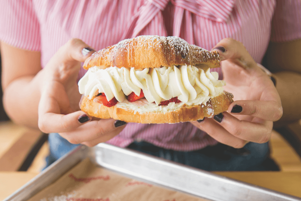 La Panadería’s Tres Leches Croissant is a prime example of the creative ways that operators are delivering on Mexican comfort but offering it in delightful, unexpected ways. Here, the pastry is split and filled with tres leches cream and fresh strawberries.