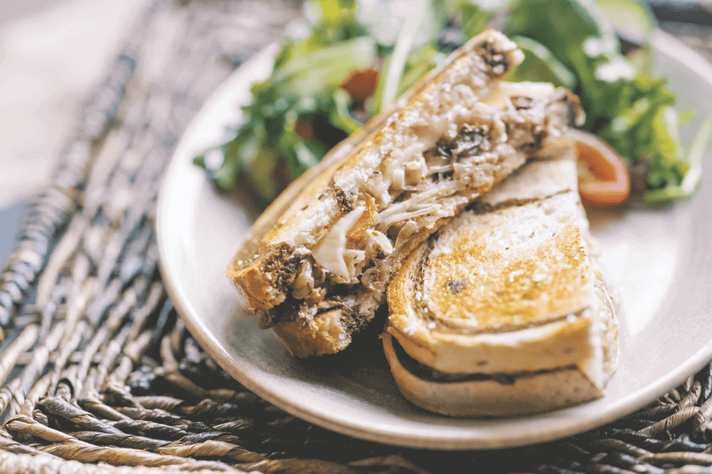 Pastrami Flip: Mushroom Rueben